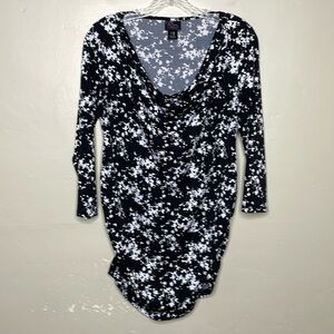 OH BABY Maternity Top Black & White Floral Popover Swag Neckline Rushed Medium